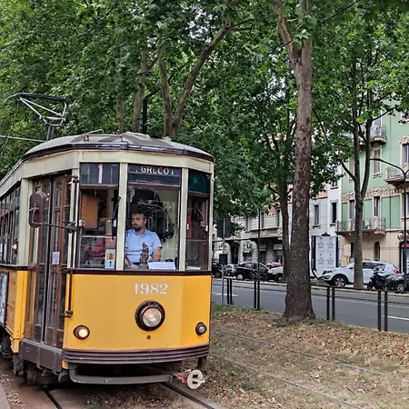 Al 32 Apartment Milan